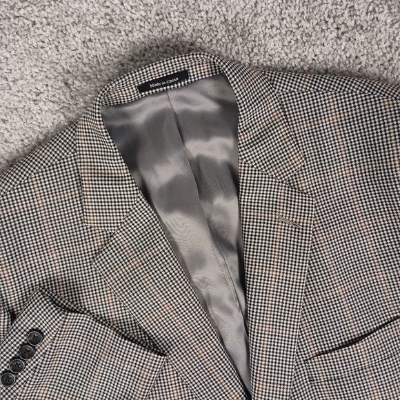 Joseph & Feiss Other - Joseph & Feiss Gold 46 Long Window Pane Check Mens Blazer